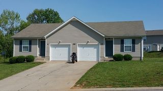 260 Executive Ave Apt A, Clarksville, TN 37042