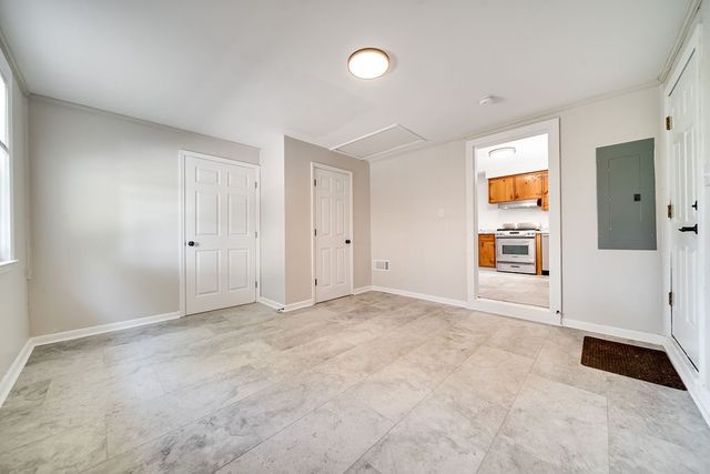 850 Glendale Dr, Clarksville, TN 37043