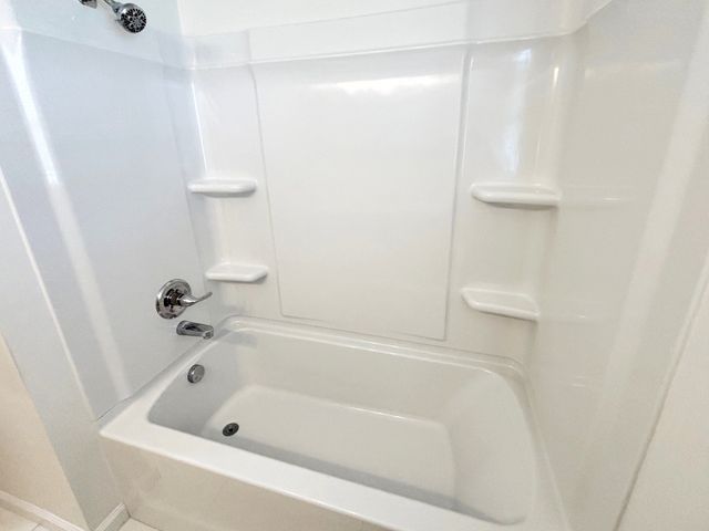 850 Glendale Dr, Clarksville, TN 37043