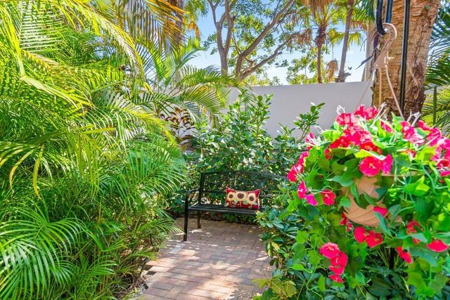 6944 Southport Drive, Boynton Beach, FL 33472