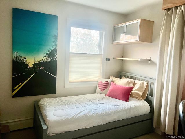 11 Post Crossing, East Quogue, NY 11942