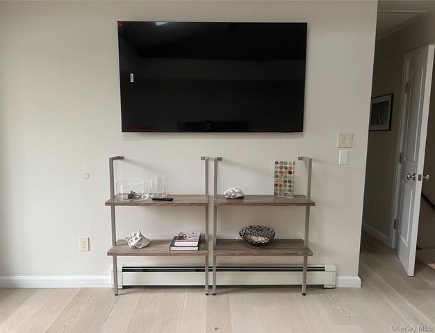 11 Post Crossing, East Quogue, NY 11942