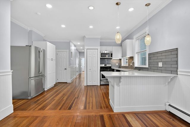 34 Sumner St 3, Revere, MA 02151