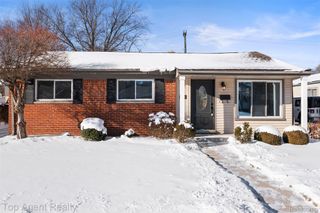 28001 Elba Street, St. Clair Shores, MI 48081