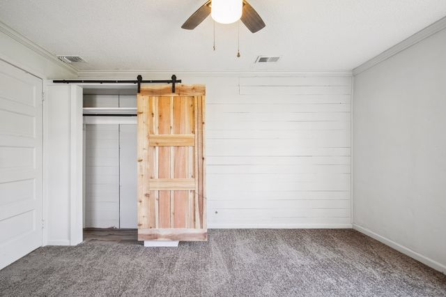 114 Otis Street, Whitesboro, TX 76273
