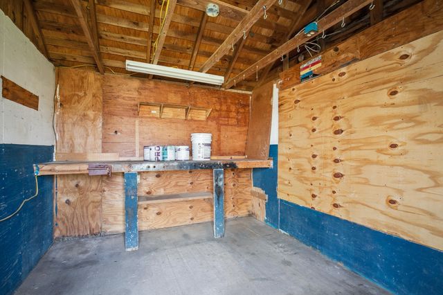 114 Otis Street, Whitesboro, TX 76273