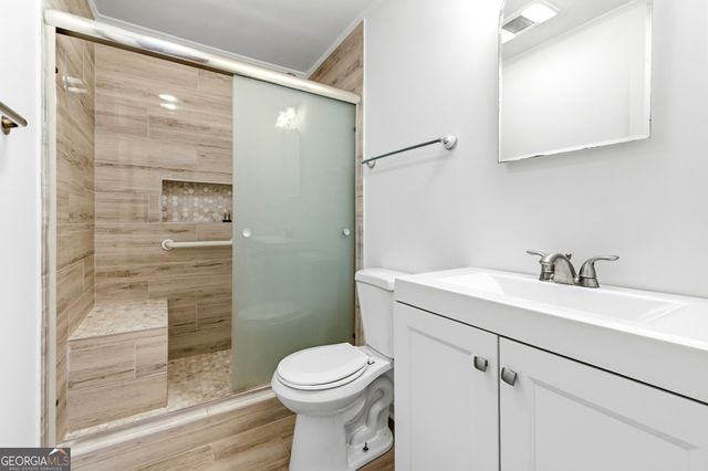 162 Orchard Circle, Commerce, GA 30529
