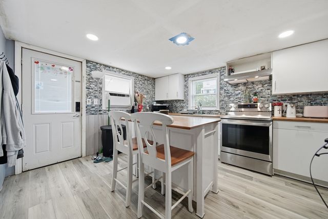 26 Sixteenth, Haverhill, MA 01830