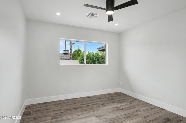 3117 E SWEETWATER Avenue, Phoenix, AZ 85032