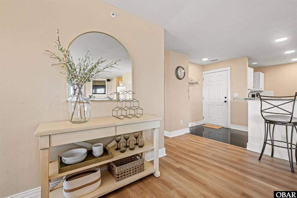 Image 12 of property listing at 1321 Ballast Point Drive Unit 1321, Manteo, NC 27954