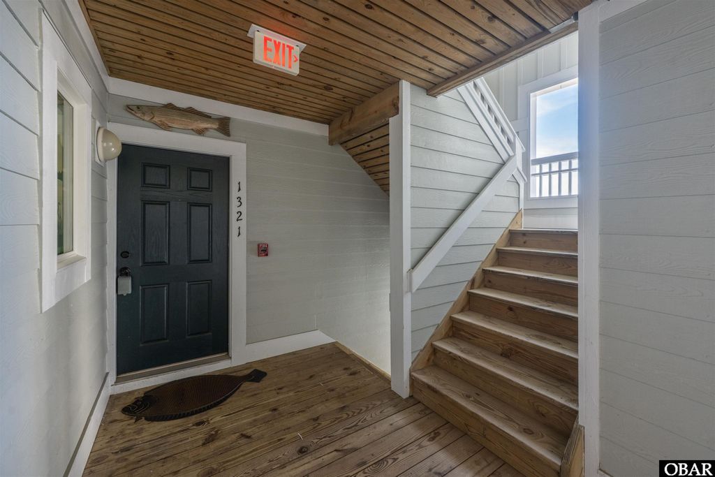 Image 35 of property listing at 1321 Ballast Point Drive Unit 1321, Manteo, NC 27954