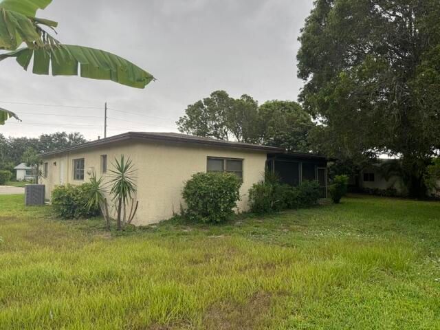 14537 Shadow Wood Lane, Delray Beach, FL 33484