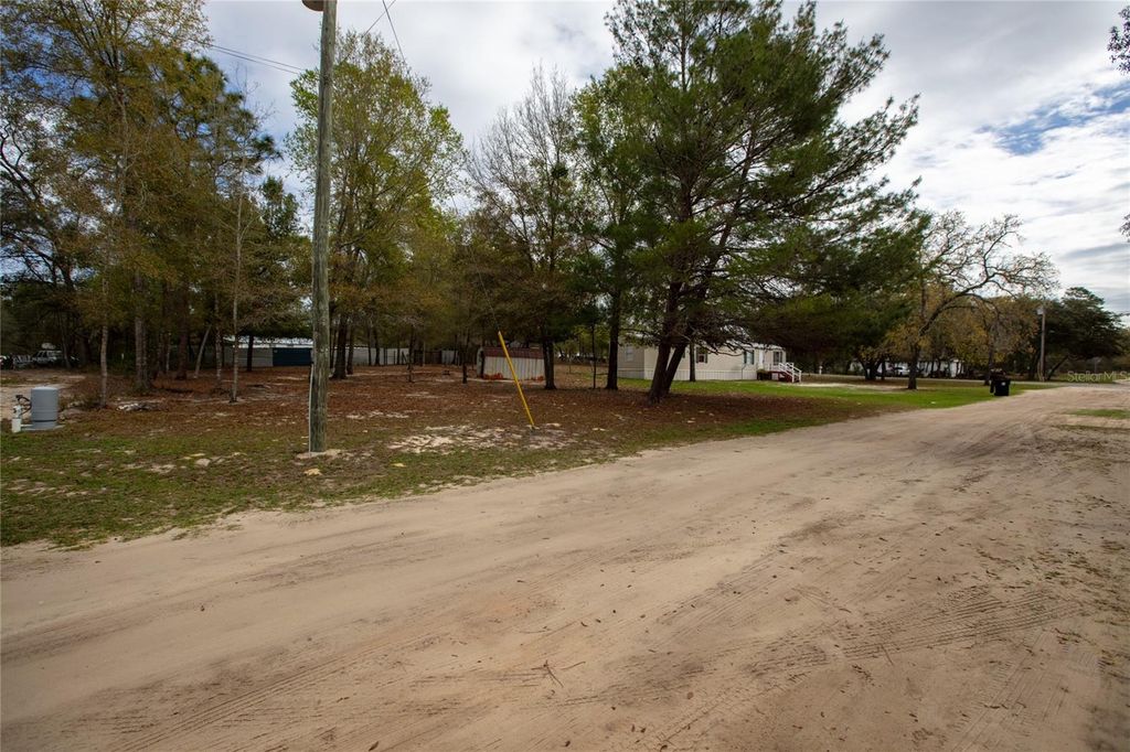 Image 2 of property listing at 7160 PURDUE STREET, Keystone Heights, FL 32656