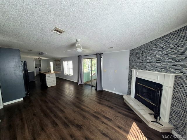 1987 S Colonial Avenue, Homosassa, FL 34448