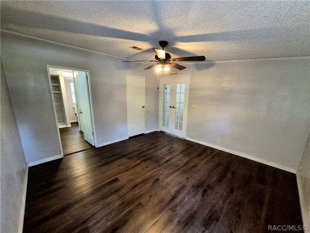 1987 S Colonial Avenue, Homosassa, FL 34448