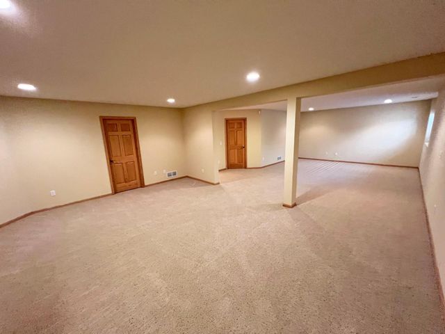 1877 156th Lane NW, Andover, MN 55304