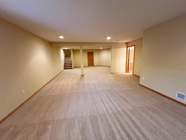 1877 156th Lane NW, Andover, MN 55304