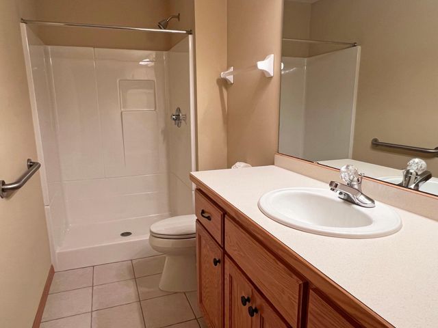 1877 156th Lane NW, Andover, MN 55304