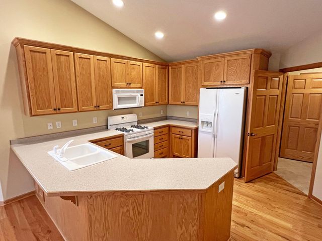 1877 156th Lane NW, Andover, MN 55304