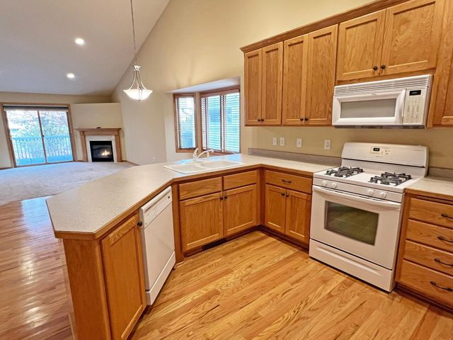 1877 156th Lane NW, Andover, MN 55304