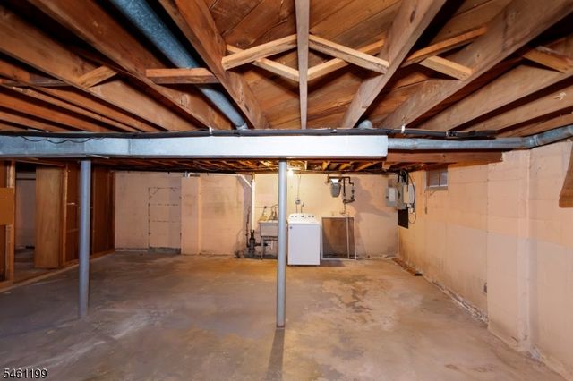 627 Warfield Rd, North Plainfield Boro, NJ 07063