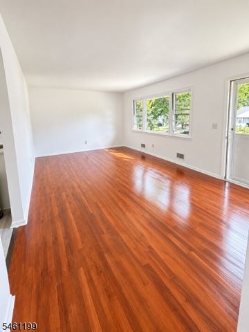 627 Warfield Rd, North Plainfield Boro, NJ 07063