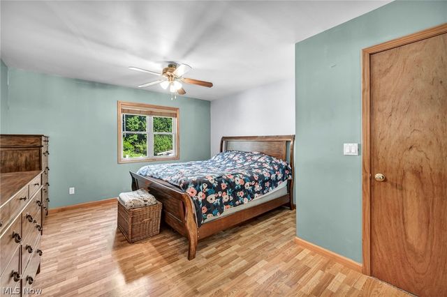 1275 Sandy Lake Road, Ravenna, OH 44266