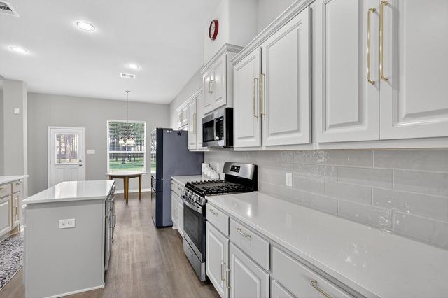 16438 Stonewall Street, Conroe, TX 77303