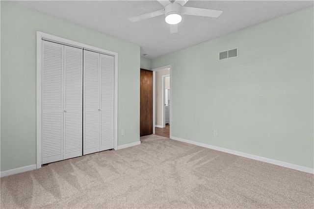 120 W Skylark Street, Gardner, KS 66030