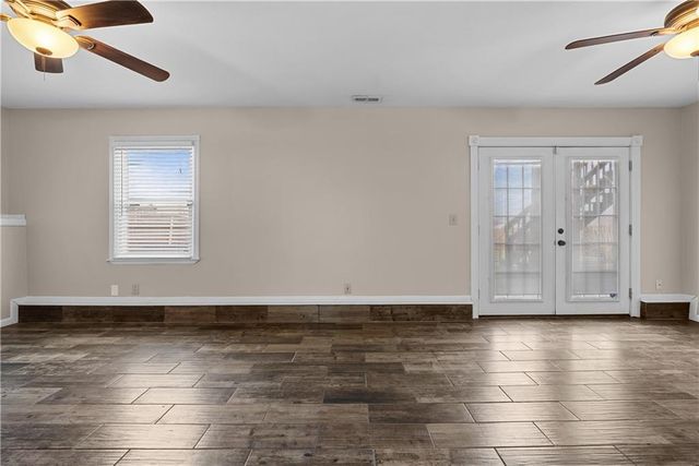 120 W Skylark Street, Gardner, KS 66030