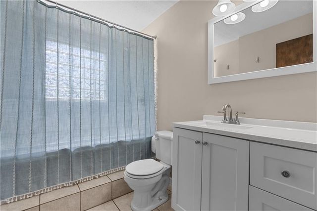 120 W Skylark Street, Gardner, KS 66030