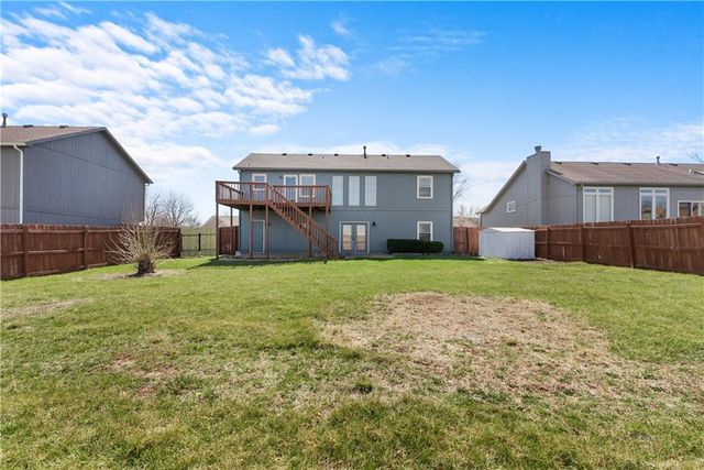 120 W Skylark Street, Gardner, KS 66030