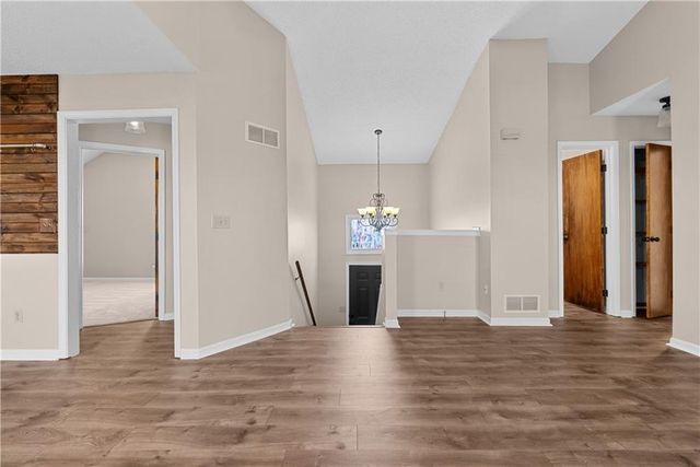 120 W Skylark Street, Gardner, KS 66030