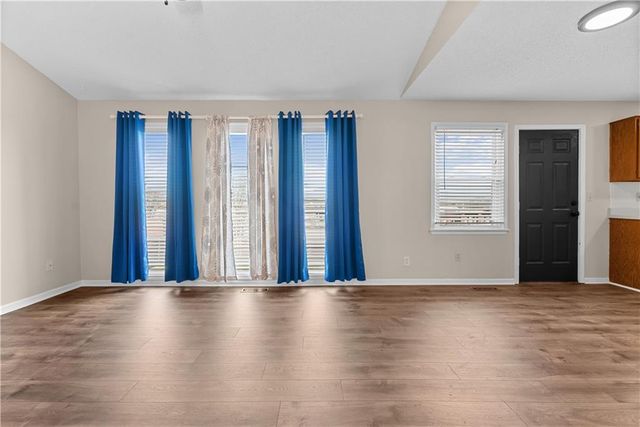 120 W Skylark Street, Gardner, KS 66030