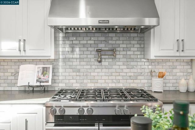 1496 Finley Lane, Alamo, CA 94507