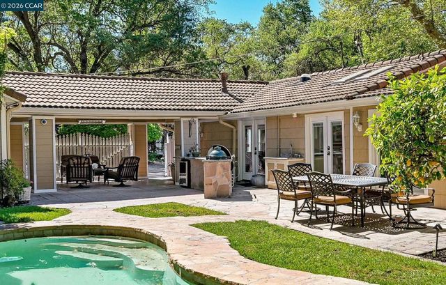 1496 Finley Lane, Alamo, CA 94507