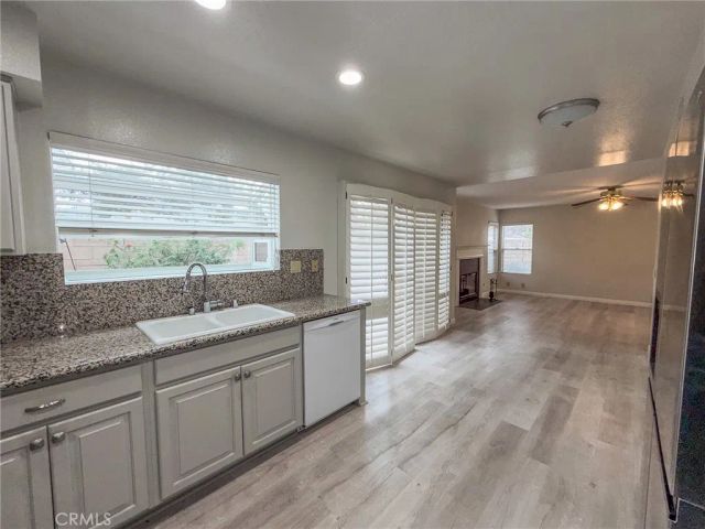 5018 Evanwood Avenue, Oak Park, CA 91377