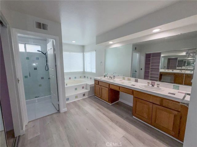 5018 Evanwood Avenue, Oak Park, CA 91377