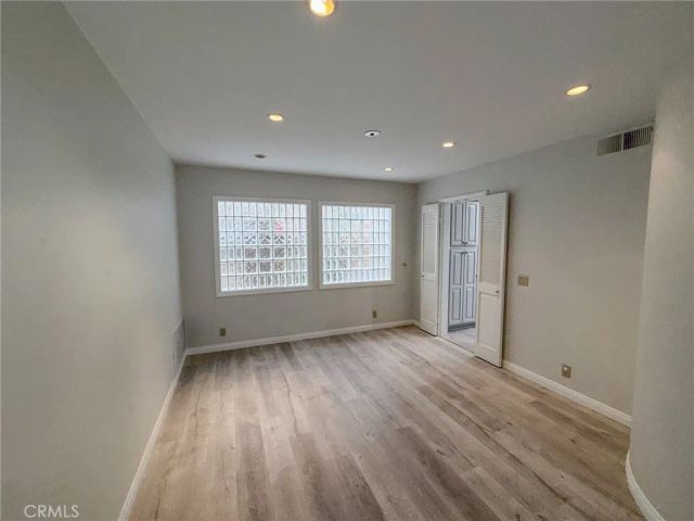 5018 Evanwood Avenue, Oak Park, CA 91377