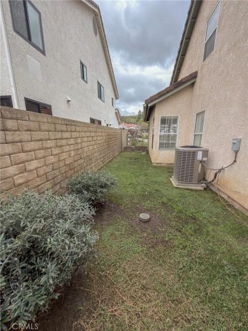 5018 Evanwood Avenue, Oak Park, CA 91377