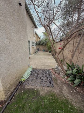 5018 Evanwood Avenue, Oak Park, CA 91377