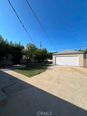14601 Huston Street, Sherman Oaks, CA 91403