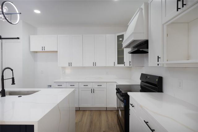 6178 Chickasaw Drive, Mabank, TX 75156