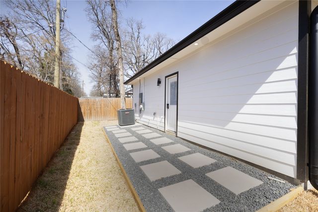 6178 Chickasaw Drive, Mabank, TX 75156