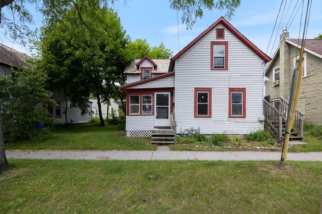 76 Ward Street, Burlington, VT 05401