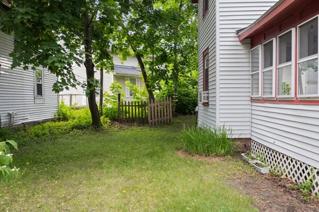 76 Ward Street, Burlington, VT 05401