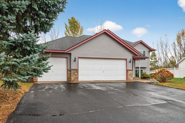 7669 386th Street, North Branch, MN 55056