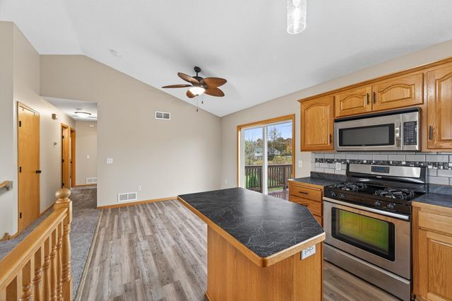 7669 386th Street, North Branch, MN 55056