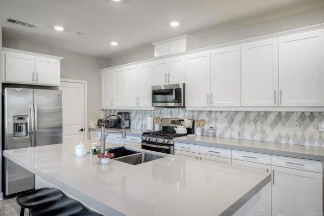 10862 Everly Way, San Diego, CA 92129