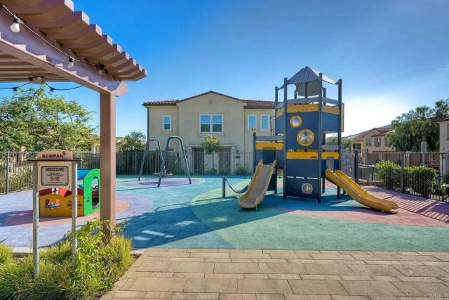 10862 Everly Way, San Diego, CA 92129